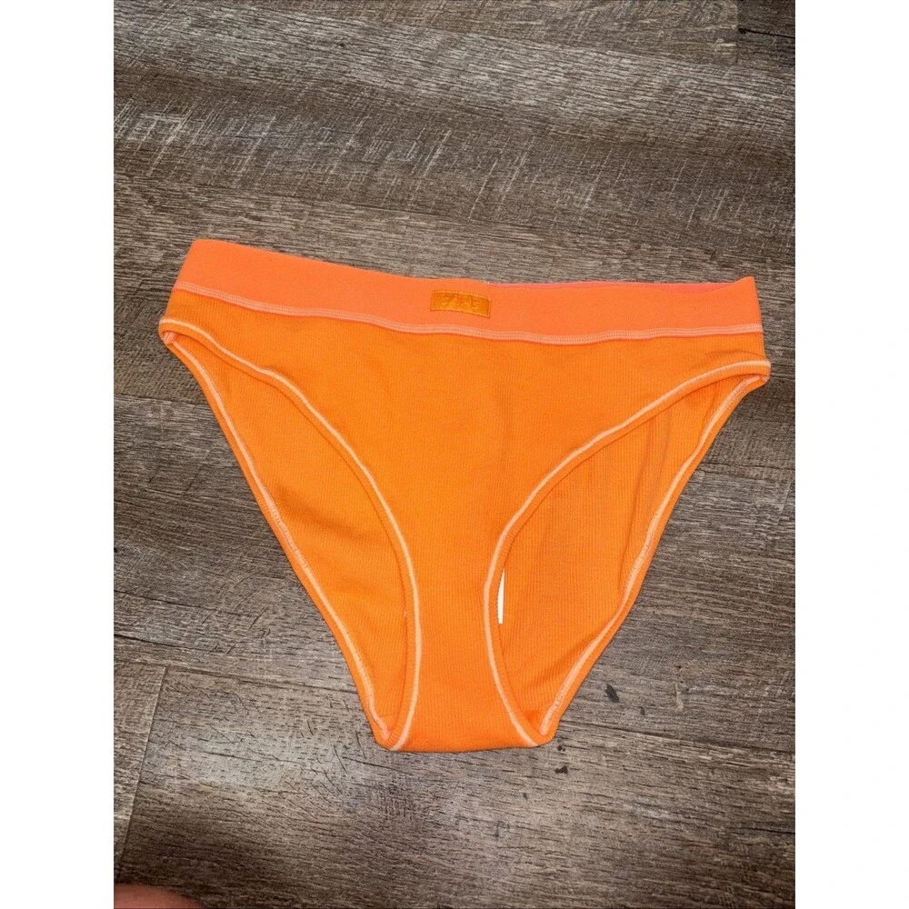 Skims Women High Waisted Underwear Set Of Two L New Stretch Sample Cotton Ribbed
